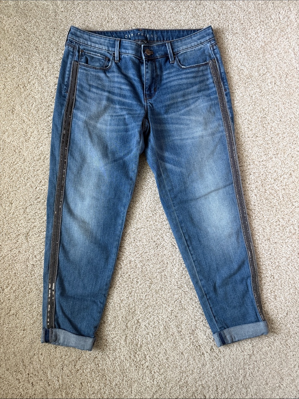 Women’s WHBM Girlfriend cropped Jeans with Sequins Size 4